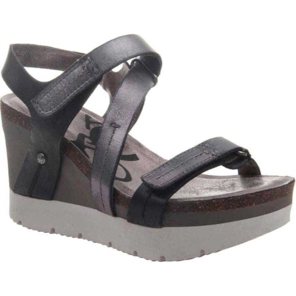 OTBT Platform Sandals